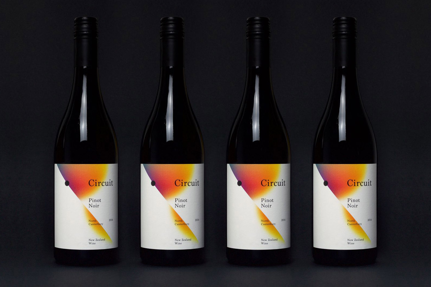 07-Circuit-Black-Estate-Wine-Label-Packaging-Toko-BPO